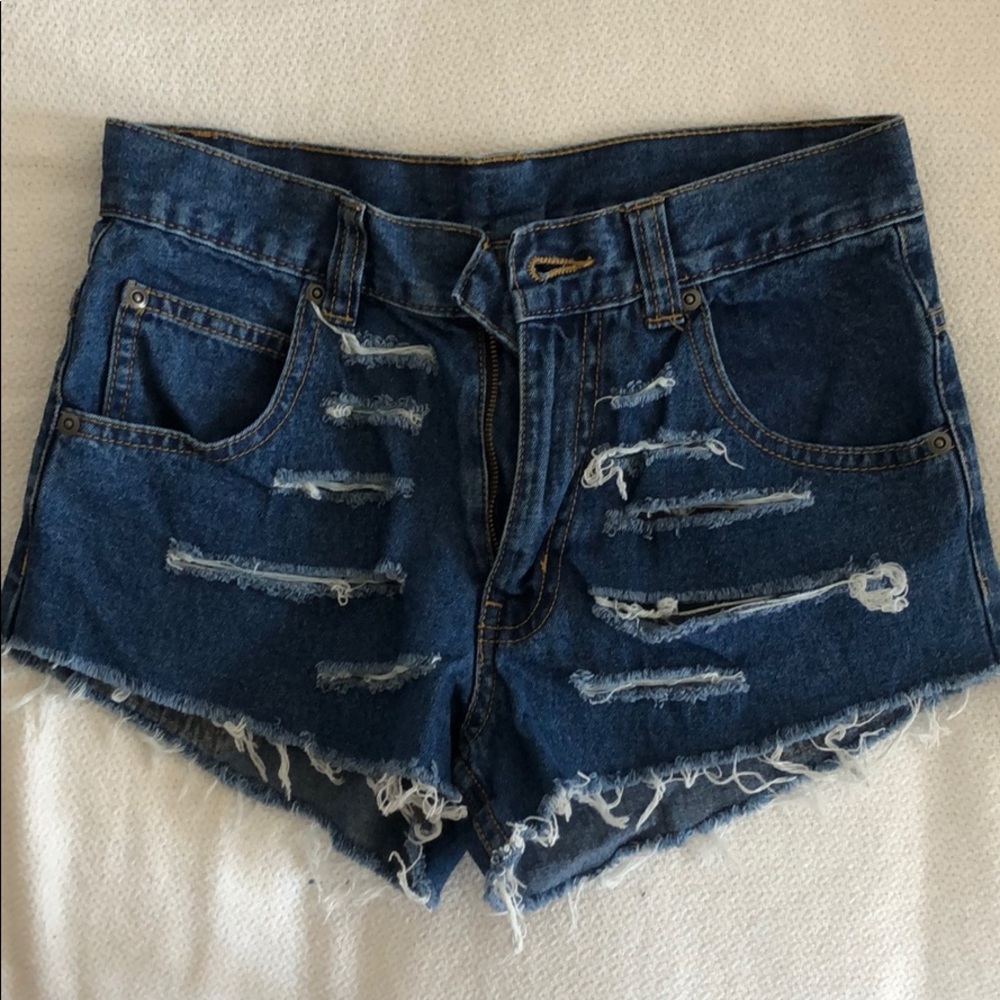 Mid rise short shorts , size 23/24